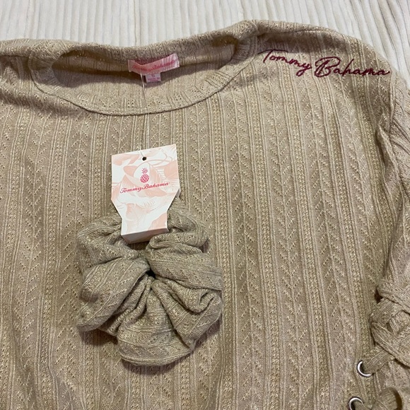 Brand New Girls Tommy Bahama Knit Sweater Set With Scrunchie - Picture 2 of 9